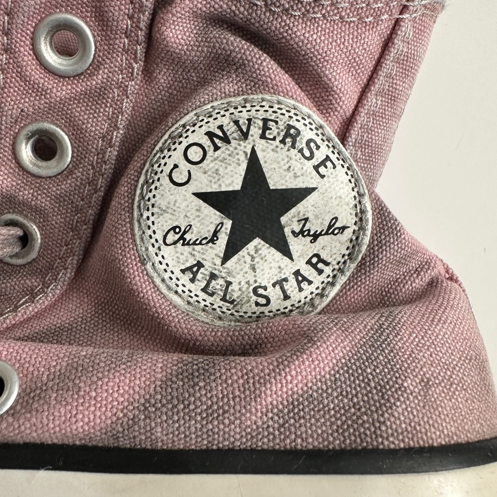 Converse Chuck Taylor Pink Canvas Sneakers